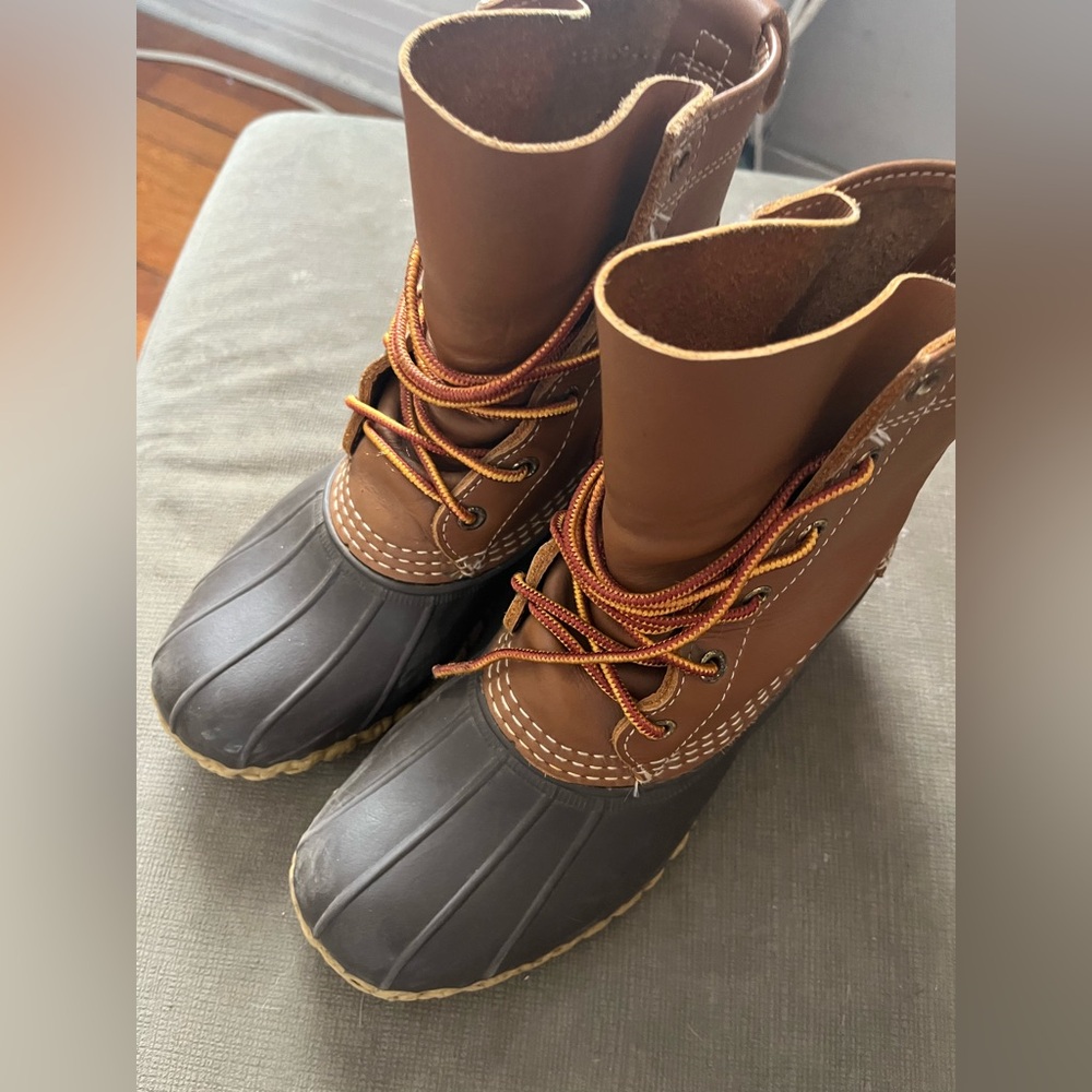 Great boots Size 6 fits size 7 order full size down from actual siz